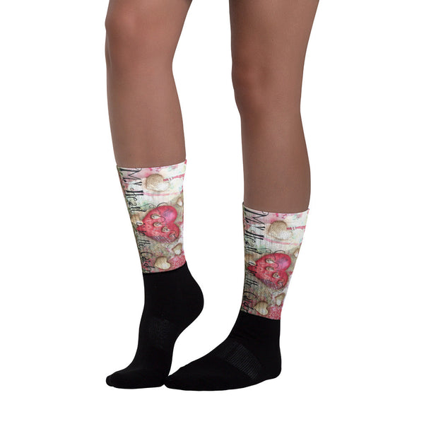 My Heart is in the Garden - Black foot socks